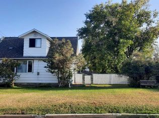 1111 N 2nd Ave W, Drumheller, AB T0J0Y2