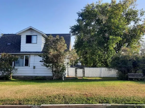 1111 N 2nd Ave W, Drumheller, AB T0J 0Y2