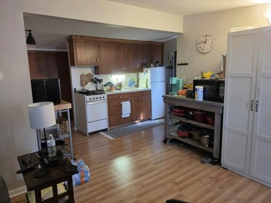 1st image of 1202 Avenue F #1