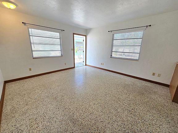 3rd image of 514 Barcelona Ave #C