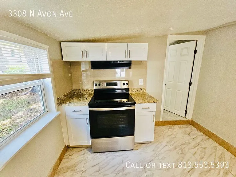 3308 N Avon Ave — Photo 12