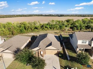 117 Liard River Rd, Hutto, TX 78634