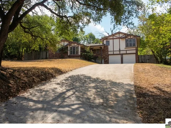 632 Manning Dr, Copperas Cove, TX 76522