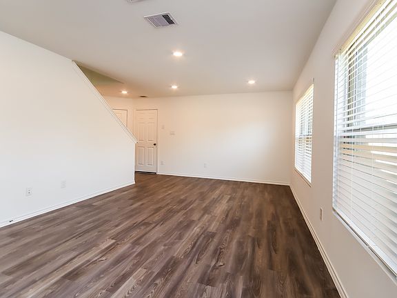 3rd image of 32722 Orchard Haze Dr