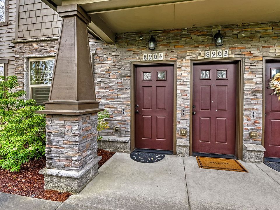 1st image of 8904 NE Brentford Way