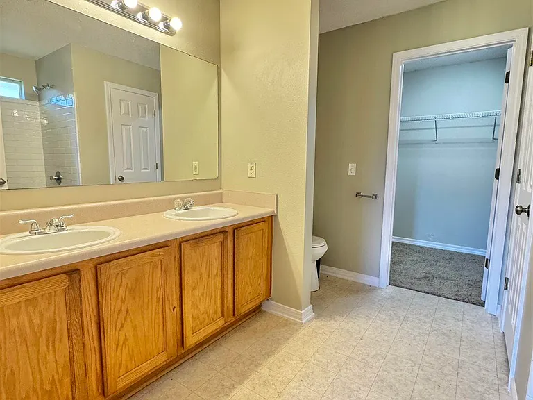 537 Batten Blvd — Photo 6