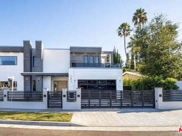13812 Cumpston St, Sherman Oaks, CA 91401