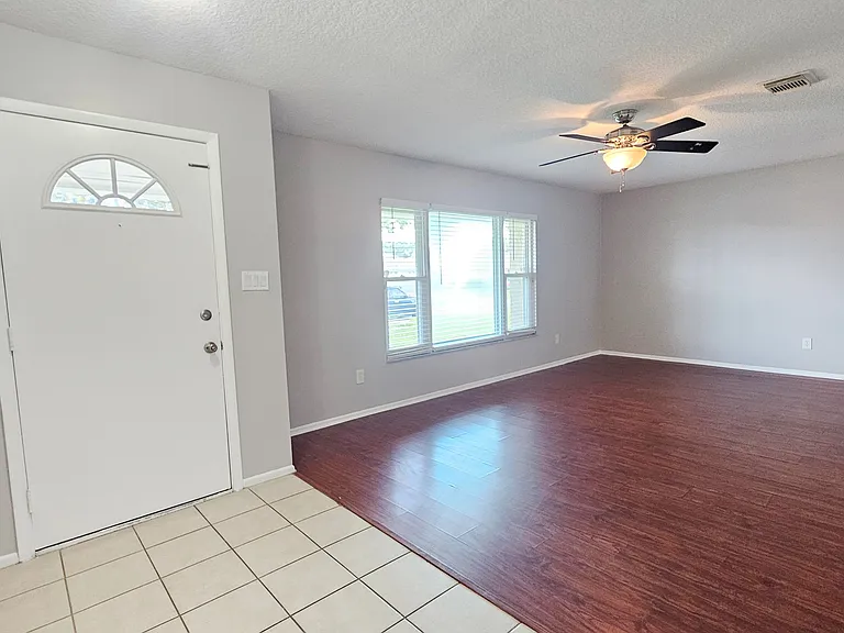 12112 Rotuma St — Photo 5