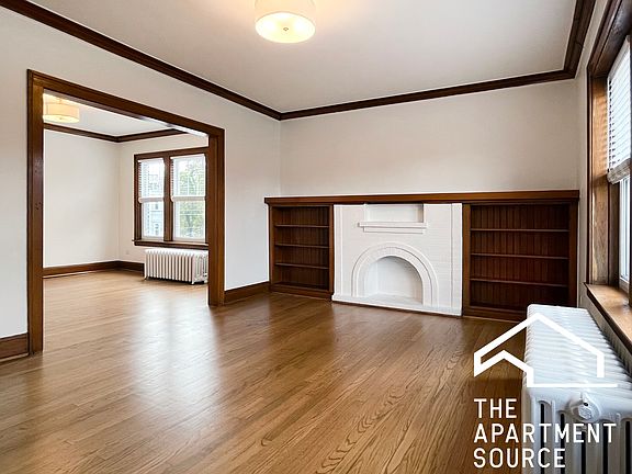 3rd image of 3739 W Cornelia Ave #2