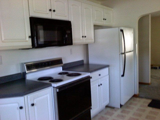 2nd image of 334 N Jefferson St