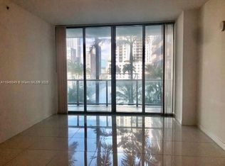 79 SW 12th St APT 1010, Miami, FL 33130