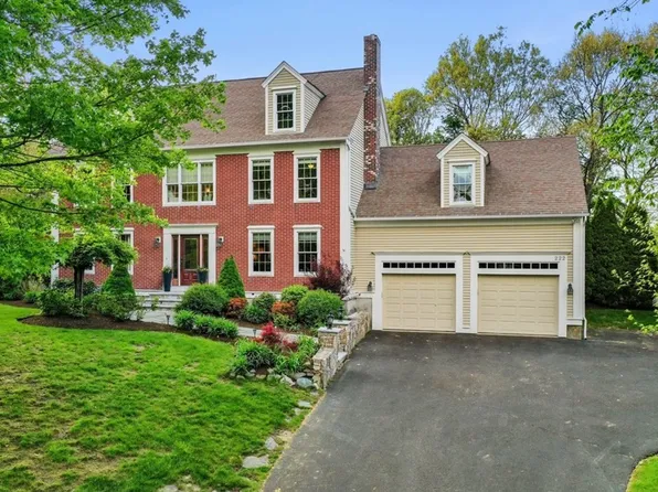 222 E Main St, Westborough, MA 01581