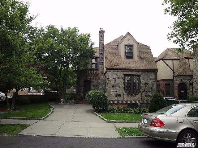 1st image of 8103 Cowles Ct