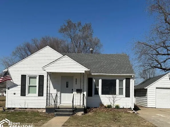 413 E Wilson St, New London, IA 52645