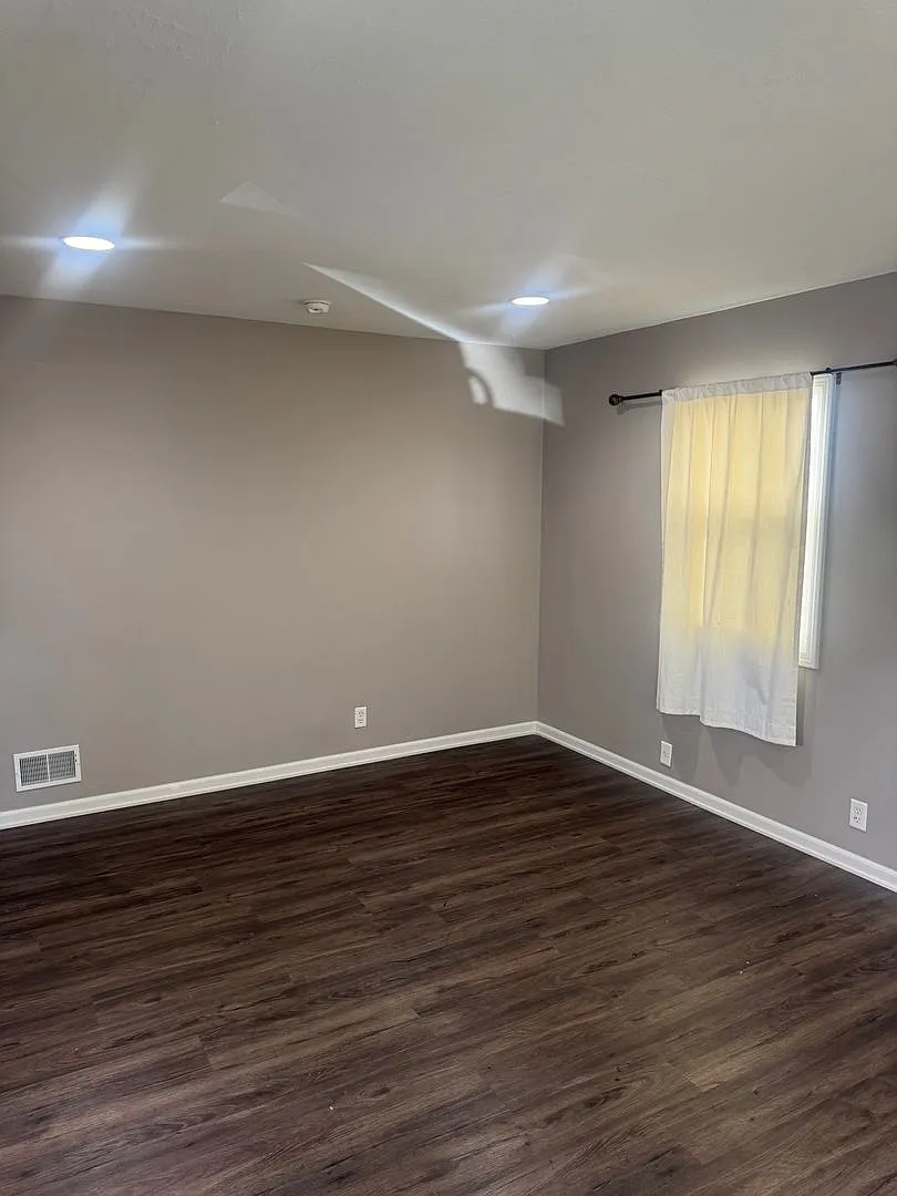 Charming Updated 3BR Home with Large Fenced Yard & Garage — Photo 2