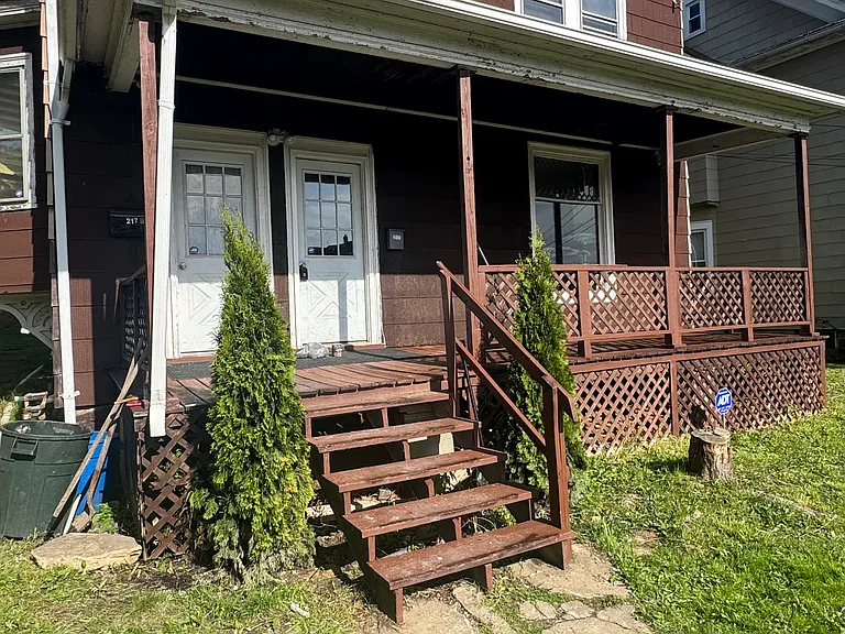 217 Hoffman Ave #1 — Photo 9