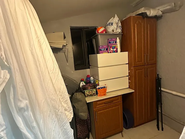 BONUS STORAGE ROOM
