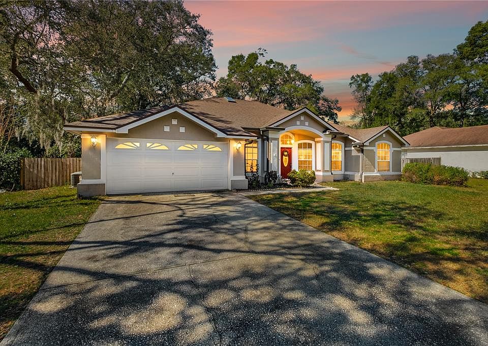1st image of 1125 Crown Isle Cir