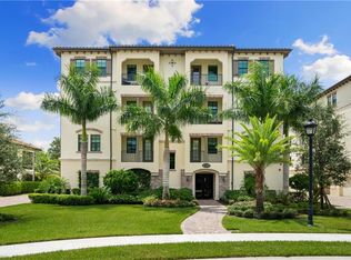 16360 Viansa Way UNIT 8-302, Naples, FL 34110