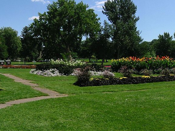 Washington Park 2.5 Blocks Away