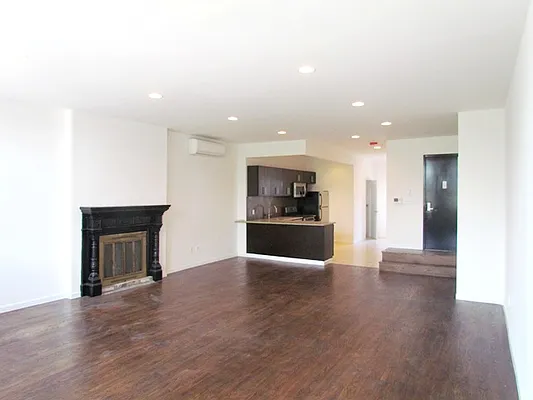 Rented by Mark David | media 29