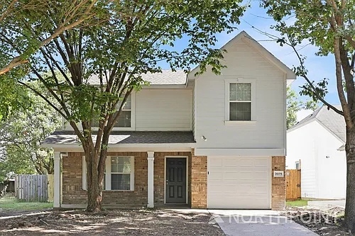 3075 Saint Nicholas Dr Photo 1