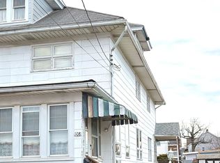 108 E Oak St, Hazleton, PA 18202