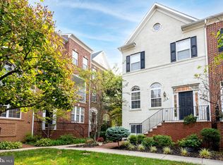 1113 Gaither Rd, Rockville, MD 20850