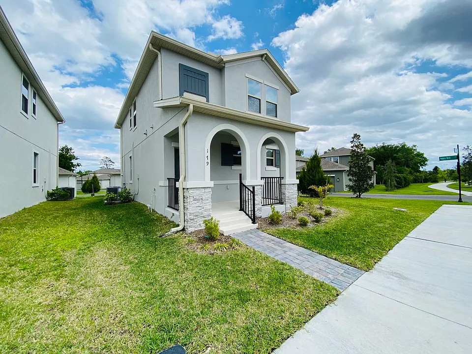 229 Gentle Breeze Ln
