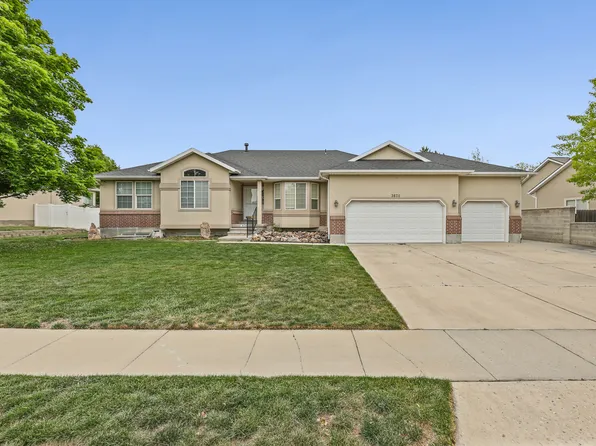3674 W Elk Valley Ln, South Jordan, UT 84009