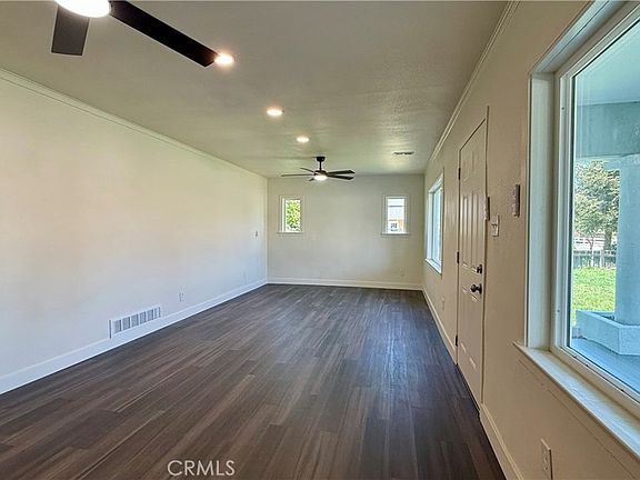 5th image of 4542 Bandini Ave