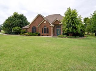 4115 Paradise Dr, Blanchard, OK 73010