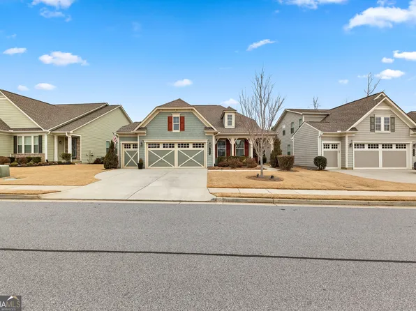126 Iron Oak Dr, Peachtree City, GA 30269