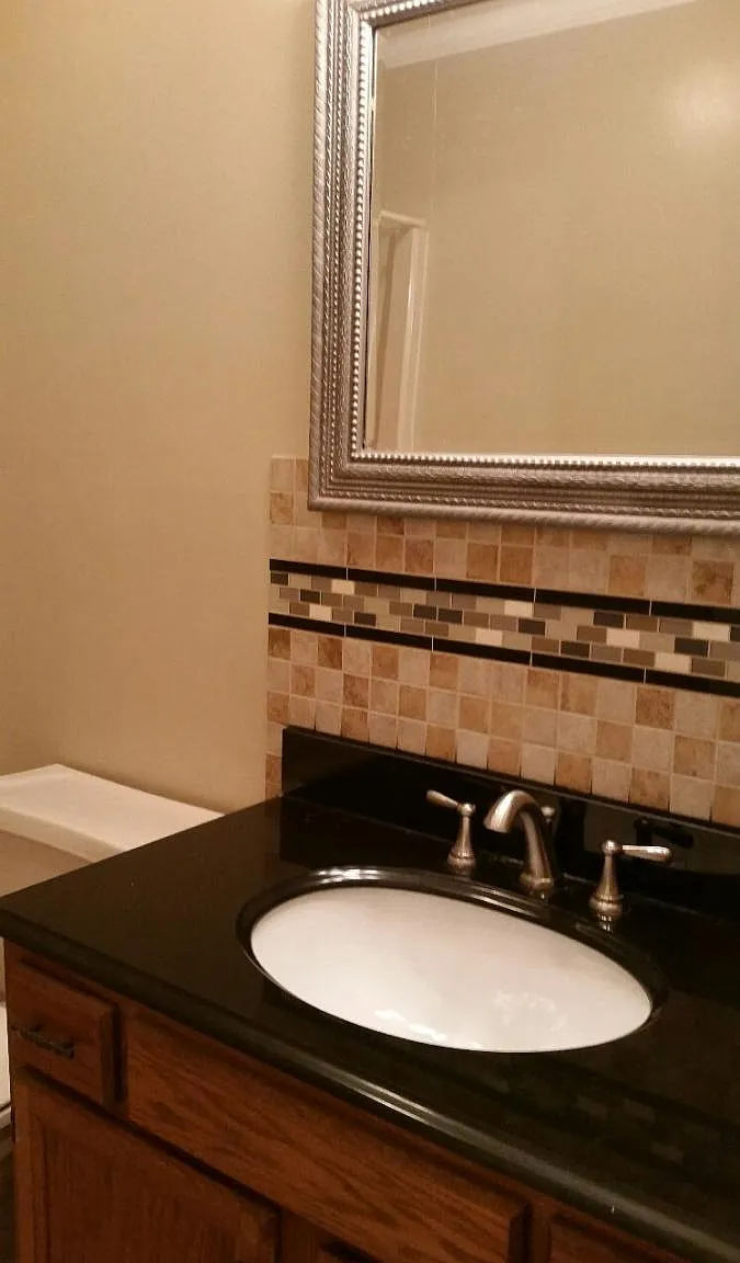 2 bed, 1300 sqft, $1,500 — Photo 2