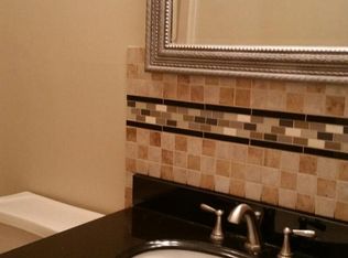 122 Hampshire Ct, Oak Ridge, TN 37830