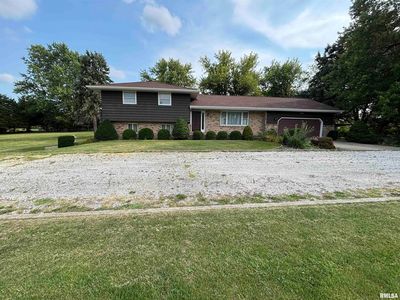 25225 Schuck Rd, Washington, IL, 61571