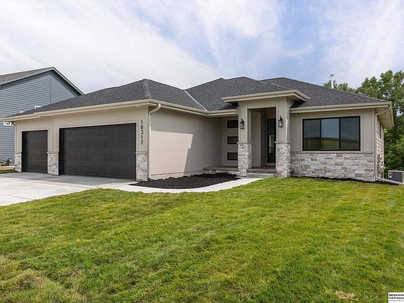 3rd image of 11306 S 181st Cir