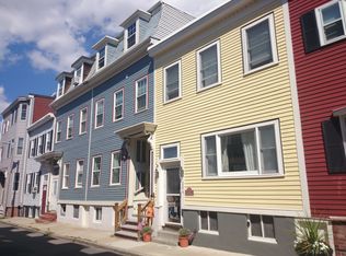 258 Gold St, South Boston, MA 02127