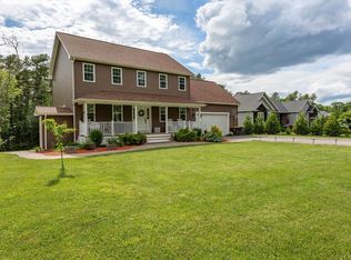 48 Oakland St, Westport, MA 02790