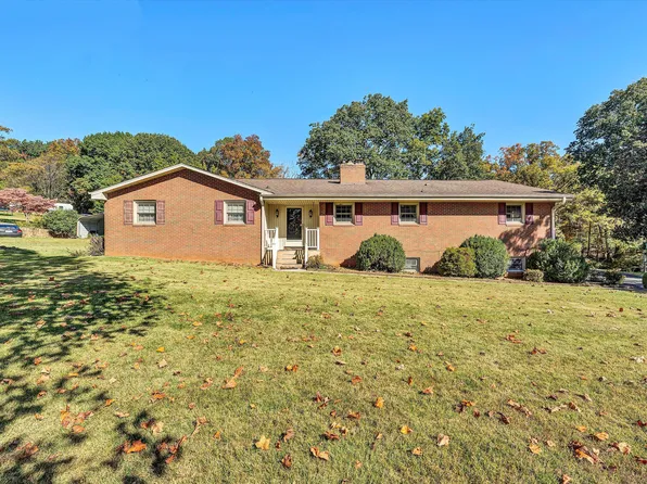 6615 Northway Dr, Roanoke, VA 24019