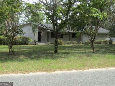 75 Woodlawn Dr, Jesup, GA, 31545
