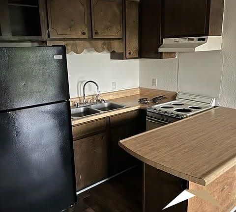 4th image of 123 Lanier Dr APT 8