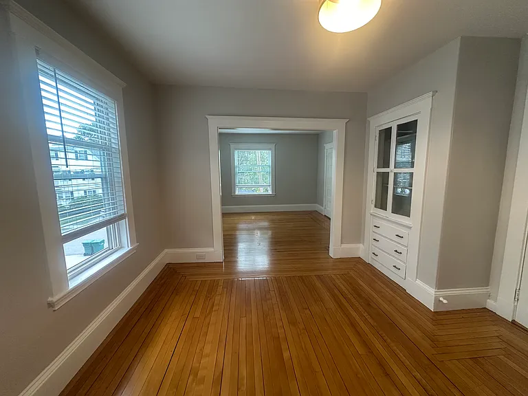 39 Prospect Ave #2 — Photo 4