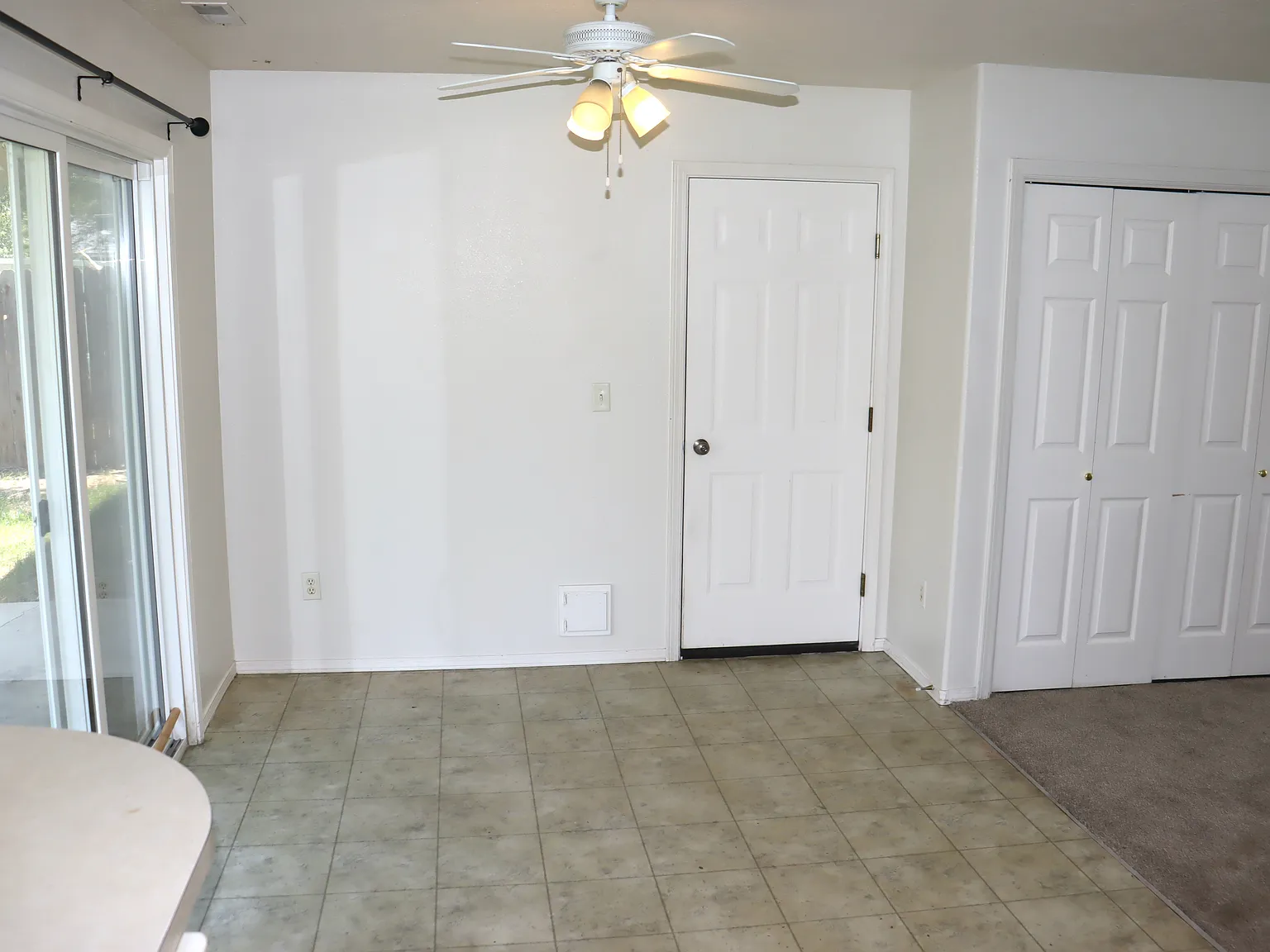 3 bed, 2.0 bath, 1150 sqft, $1,500 — Photo 4