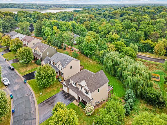 4th image of 2244 Woodlyn Ridge Ct