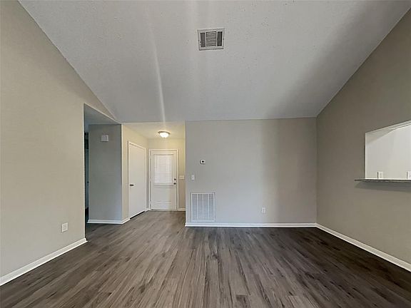 3rd image of 12314 Flaxen Dr