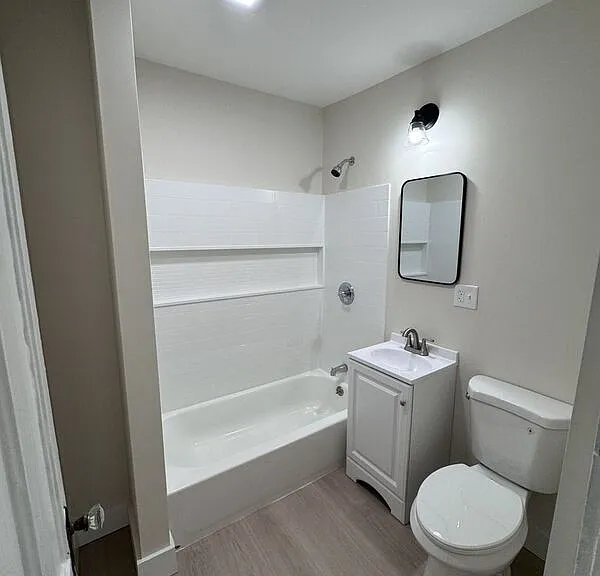 22 Fleming St #2 — Photo 8