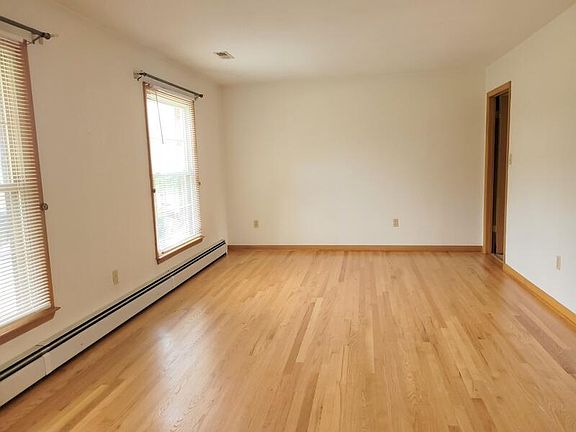 4th image of 312 Homeplace Dr