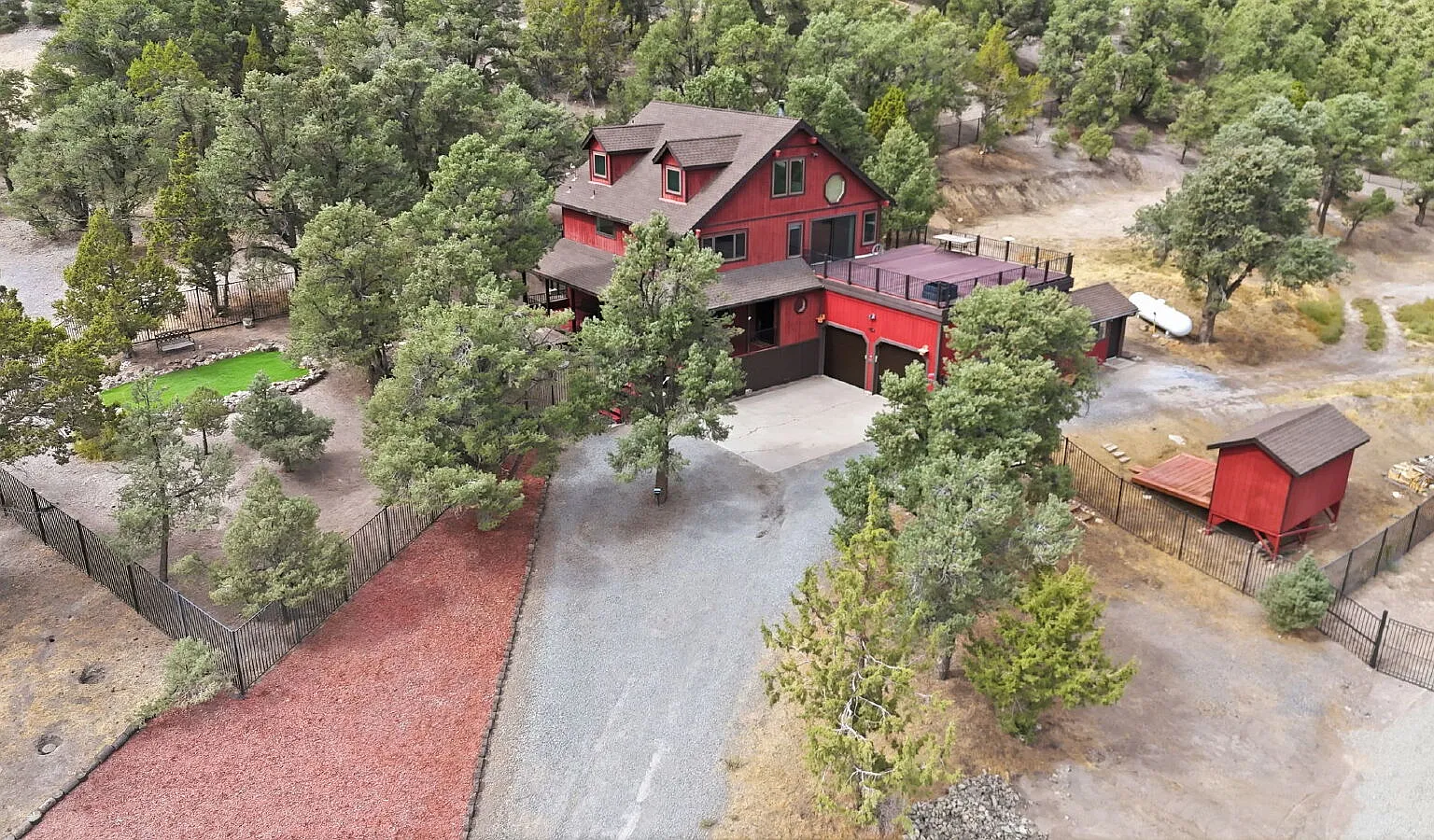 3 bed, 3.0 bath, $2,850 — Photo 1