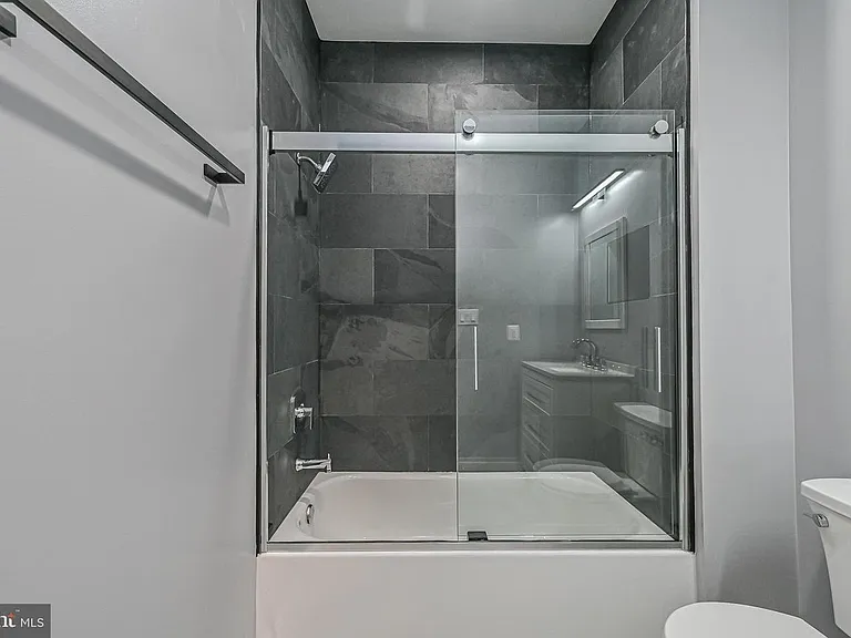 1641 International Dr #118 — Photo 19